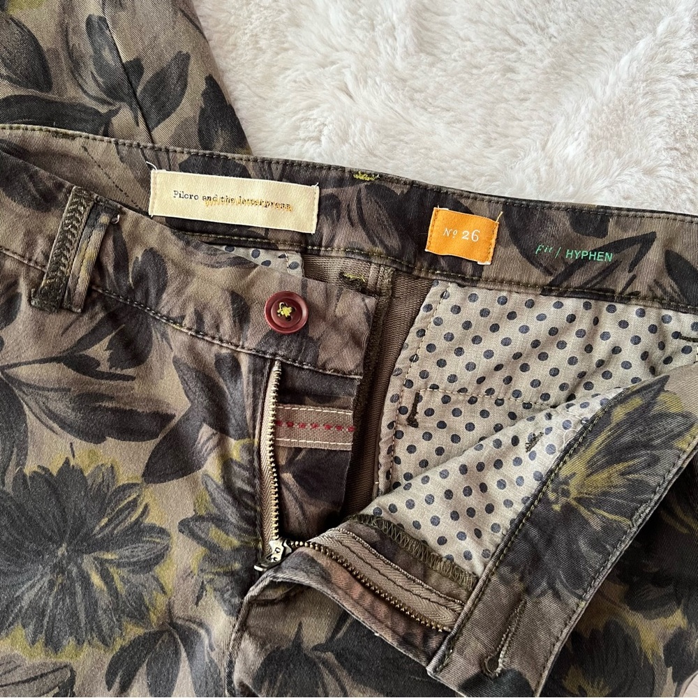 Pilcro Floral Chinos Hyphen Printed Chinos - Picture 7 of 14